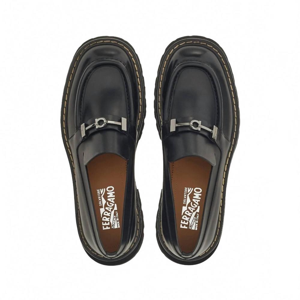 NEW SALVATORE FERRAGAMO men's naval gancini ornament moccasin in black - Picture 4 of 5